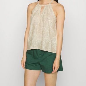Brand new GAP halter top